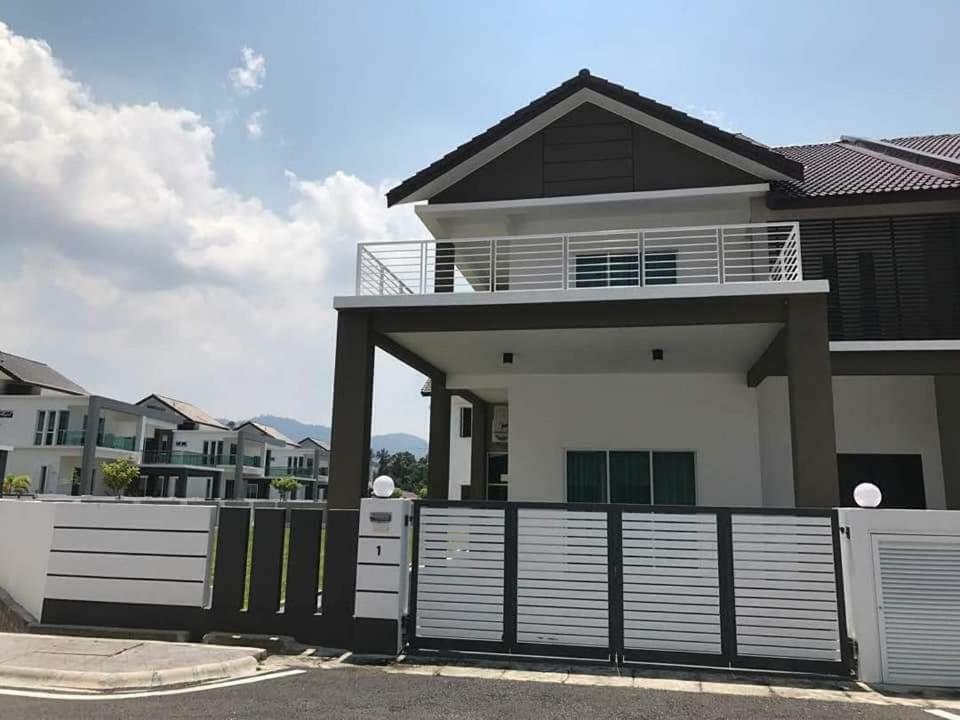 Greenville Homestay Balik Pulau Zewnętrze zdjęcie